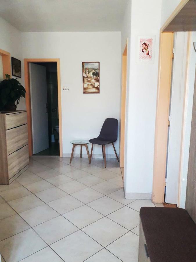 Apartments Mira Makarska Eksteriør bilde
